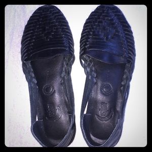 Black Mexican sandals